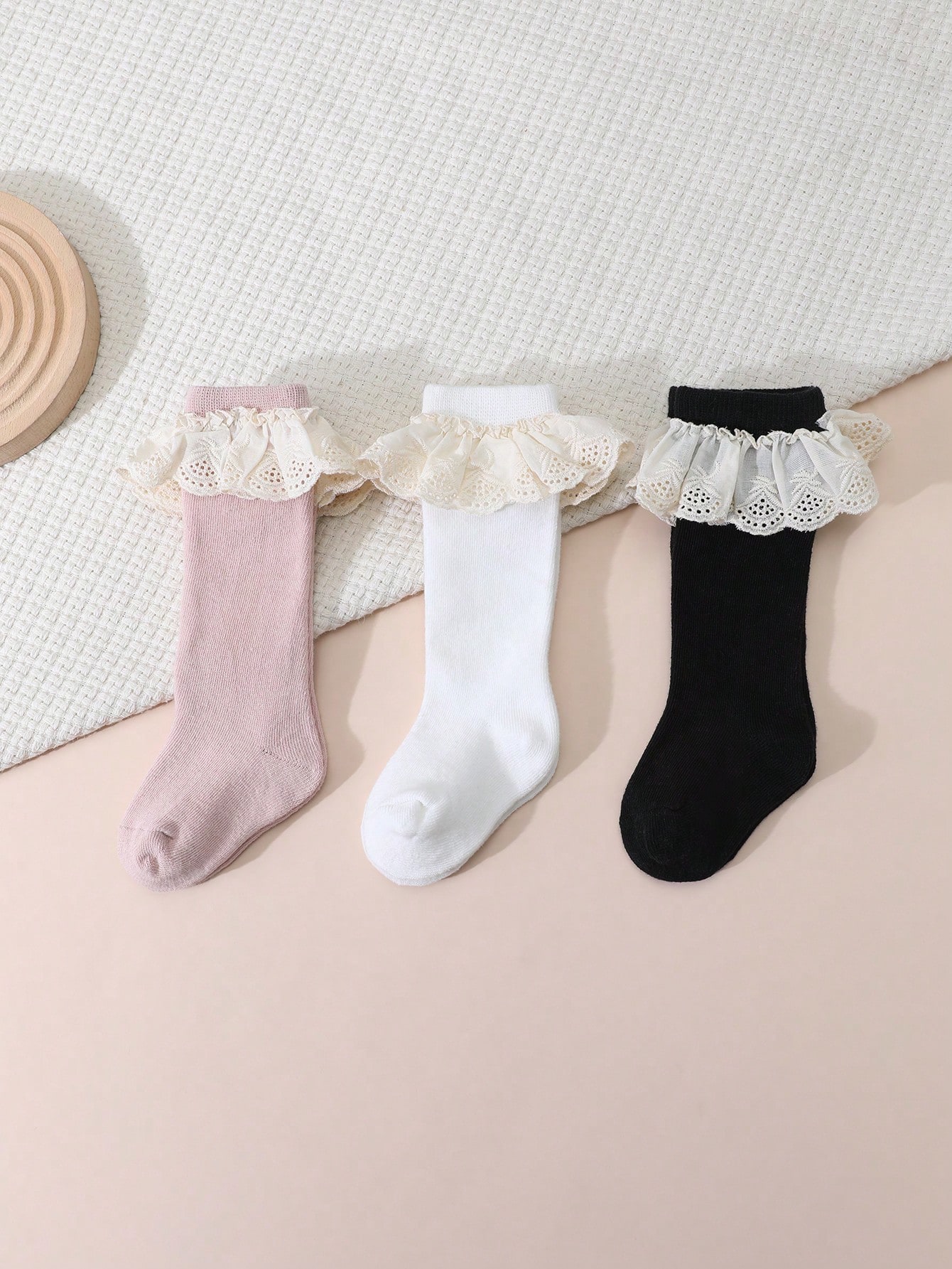 3 ペア幼児女の子用レースフリルニーハイソックス 0-3Y  - Baby Sock Oximeter のレビューと価格